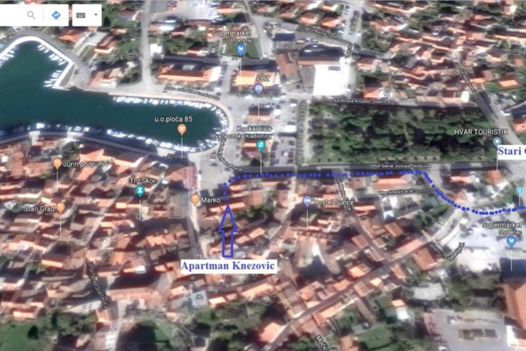 Apartman Knezovic Stari Grad  Exteriör bild
